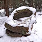 Der hoh­le Stein und das Rehgartlkreuz