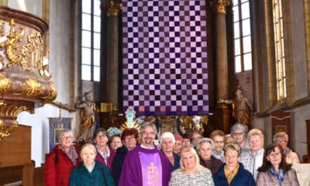 Fas­ten­tuch für Kirchschlag