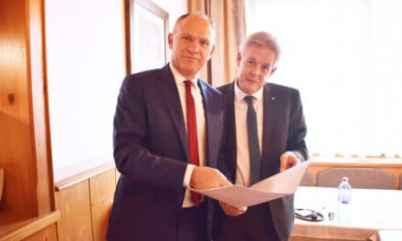 Innen­mi­nis­ter: Cyber-Exper­ten für Regionen