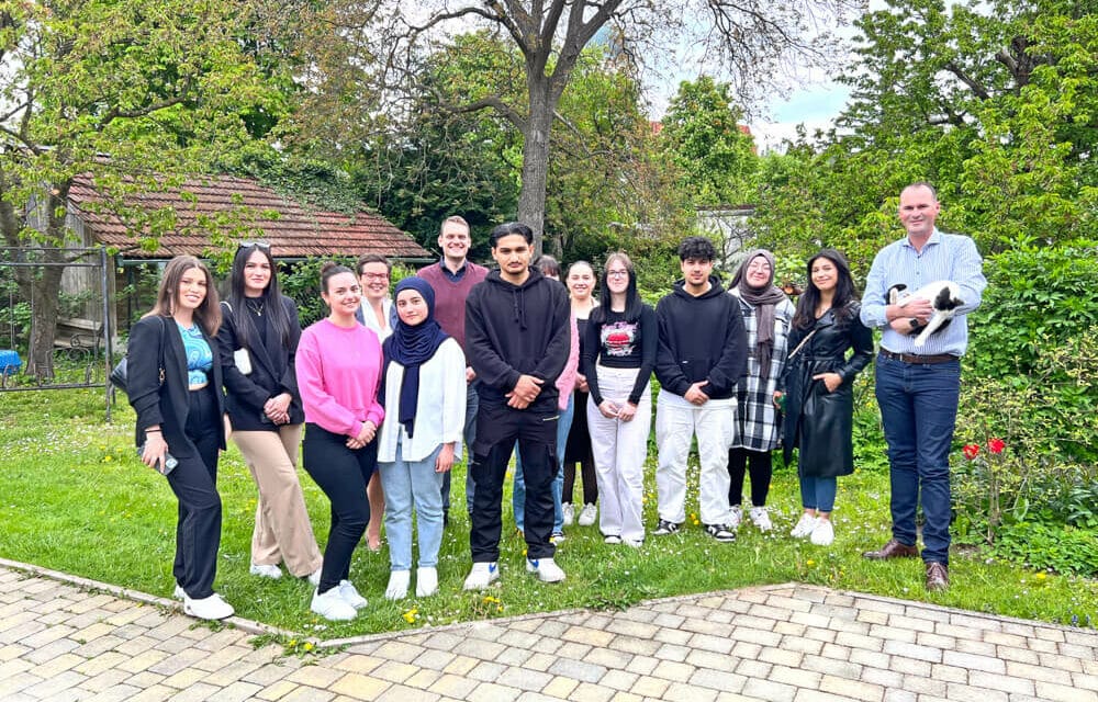 HAK-Paten­klas­se zu Besuch in Kirchschlag
