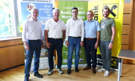 Regio­na­le Mit­ar­bei­ter­mar­ke: Ver­net­zungs­tref­fen in Pitten