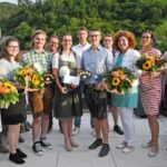 Leh­re mit Matu­ra: Die ers­ten Absol­ven­ten feiern