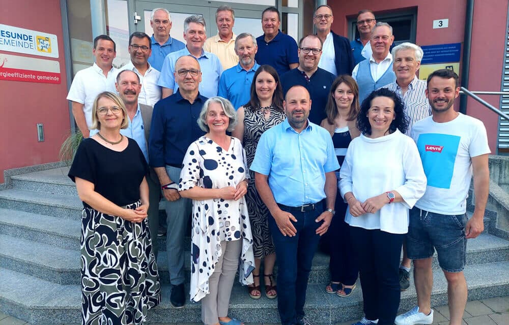 Regi­ons-GmbH für wei­te­ren Glasfaser-Ausbau