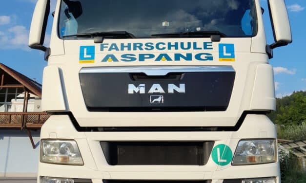 Fahrschule Aspang mit Neuheiten und Einblicken