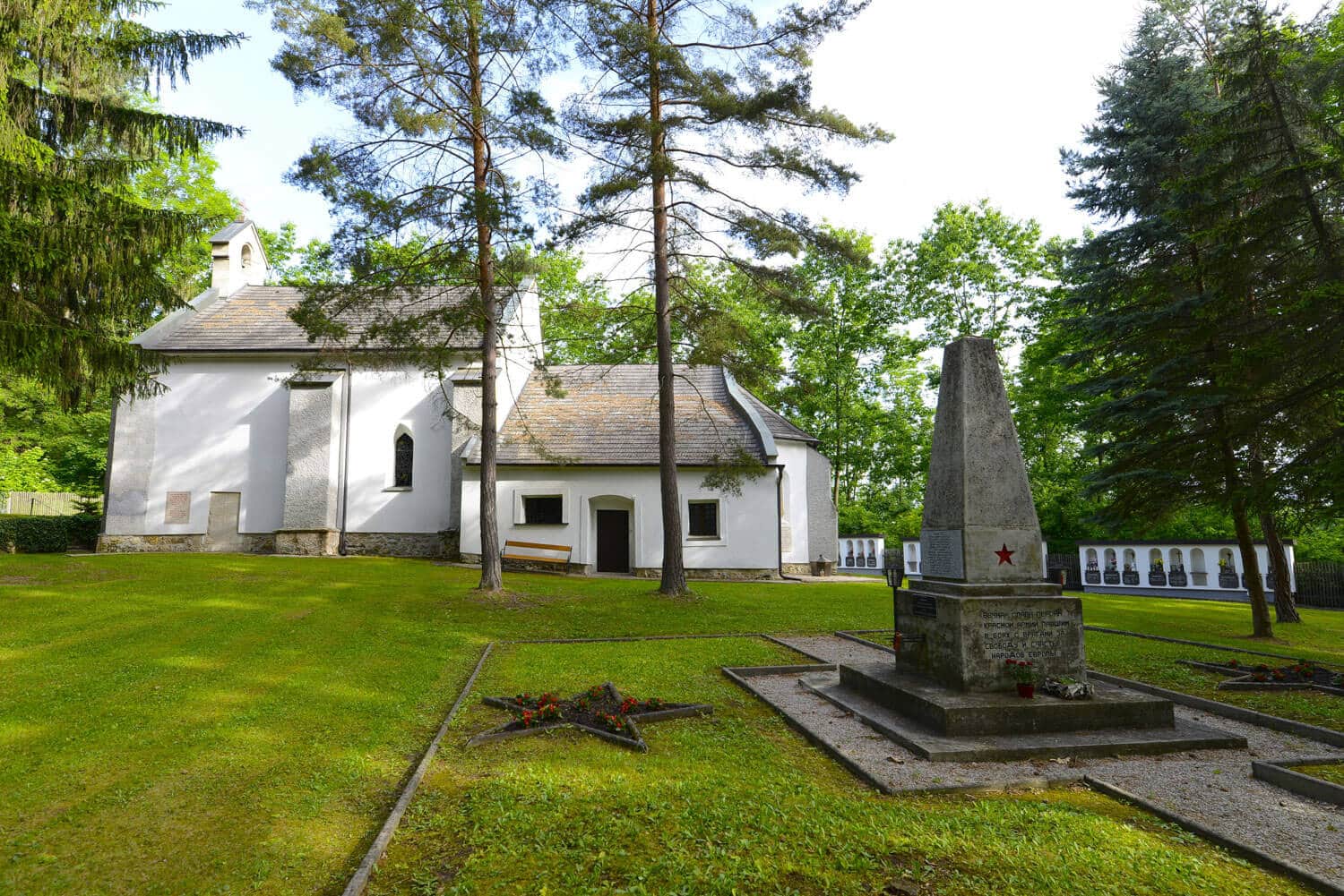 Bad Erlach Die Ulrichskirche am Waldfriedhof Bote aus der Buckligen Welt