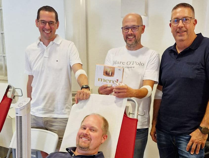 Der Blutspenden-Bedarf macht keine Ferien