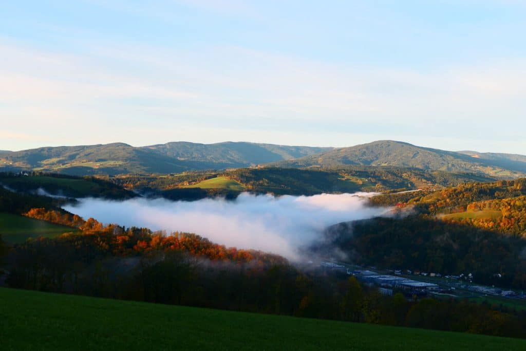 sieger BW3 MaCa BWO Blick auf den Nebel ueber Aspang