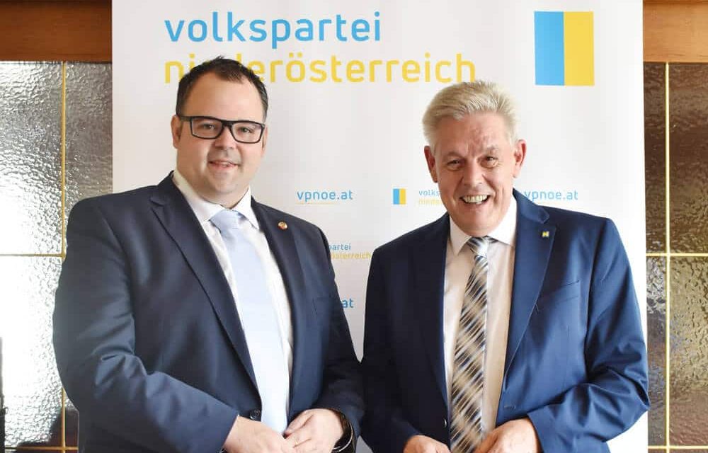 100 Tage „Leuchttürme“
